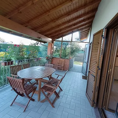 Casa Anna Holiday home